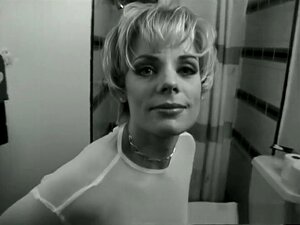 Otrolig Porrstjärna I Kåt Anal, Ansikts-xxx-klipp, Efter Att Ha Varit Utomhus För Att Få En Solbränna, Går Den Söta, Blonda Chic Monique Cortknee In I Huset, Där Hon Möts Av Sin Kåta Man, Som Lägger Ner Henne Och Glider In Med Sin Hårda Kuk I Hennes Mest 