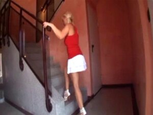 Blond Pokojówka Pieprzona Przez Stefano