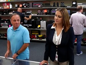 Sexy MILF Penetrated In Wet Pussy Hole By Big White Dick