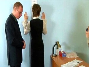 Premier Entretien D'embauche Pour Une Nouvelle Secrétaire