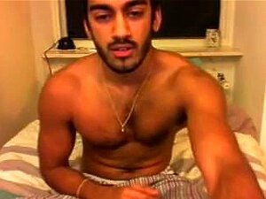 Sexig Oskuren Indisk Kille Runkar På Cam