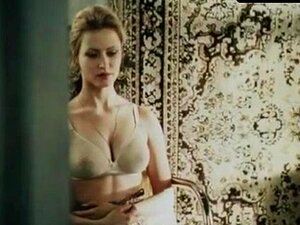 Agnieszka Wagner Sexy Scene  In Nesut Menya Koni. Agnieszka Wagner Sexy Scene  In Nesut Menya Koni