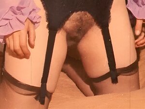 Мрачни Лондон, винтаге фетиш породица, сама код куће са маћехом