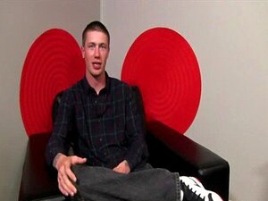 Straight Amateur Hunk Tugs On His Hard Cock For Cash