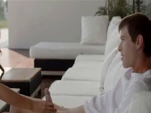 Rondborstig Babe Neuken Op De Terrase