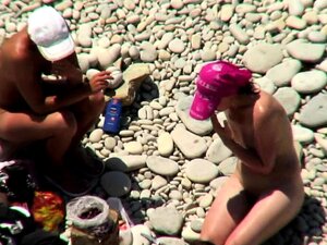 Lesbian Beach Voyeur - Beach Voyeur Lesbian - Porno @ TeatroPorno.com