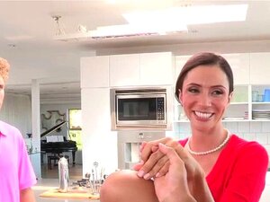 Mama Ariella Ferrera Uwodzi ślicznotki