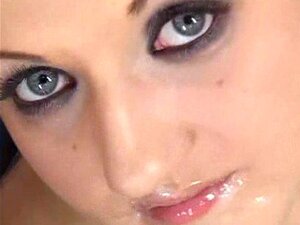 Ekstremalnie Pieprzona Lela Star Pieprzona W Swoją Miłosną Rękawiczkę