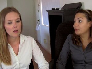 Latina Handgag Versus