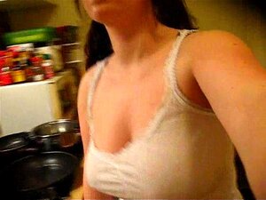 Deutsches Mädchen Mit Großen Titten