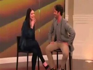 Descubra O Charme Sedutor De Michelle Trachtenberg Em Seu Envolvente Vídeo Musical. Não Resista à Vontade De Tocar Sua Irresistível Bunda. Satisfação Garantida! Apenas Para Adultos.