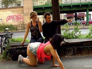 Smutsig Bitch Från Berlin Förnedrad På Underjordisk Sexklubb