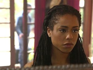 Slavhottie Får Svart Röv Knullad I Bondage. Het Ebenholts Sötnos Kira Noir Ringer Bankir I Hennes Hus För Att Försöka Rädda Sin Styvfamilj Från Skuld Och Sedan Binder Stor Kuk Bankir Henne Och Knullar Hennes Svarta Röv