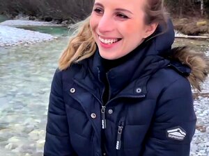 MyDirtyHobby - Busty Cutie Bekommt Einen Riesigen Cumshot Nach Einem Schnellen Fick