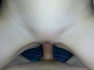 Świeżak Pieprzy Się Na Studiach, Od Tyłu Cipka Z Bliska