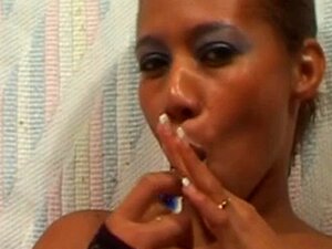 Lesbians Play With Dildos