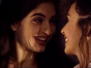 Nasty Girls In Flight