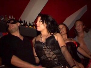 Laura E Rita 2 Mogli Italiane Troie. Italian Amateur Video