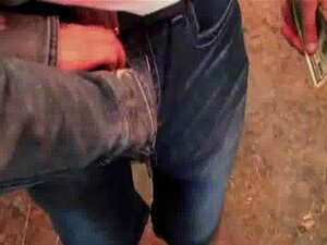 Selvagem Sexy é Paga Para Foder 18 Anos