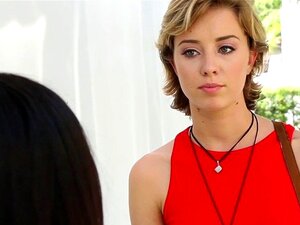 Söt Styvdotter Kom. Tonårsstyvdotterns Mun Kom Efter Knull Och Sög I Hd