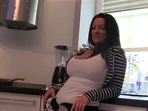 Geiler Hunk, Fremde Laufen