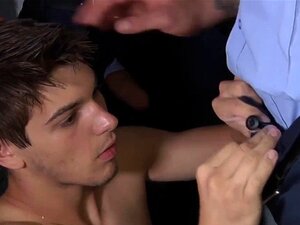 Sebastian Fresh Est Une Salope De Fond