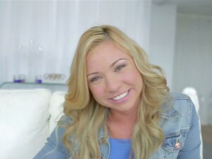 PIMENSI Kuuma Katerina Kay Ottaa Iso Musta Kukko