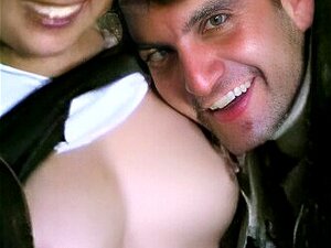 Nepalese Bhalu Tieten Zuigen