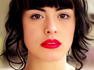 Blowjob Loving Brunette Amateur Sucks Dick Of Lucky Dude