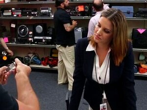 Хардкор воајерски секс на јавном месту