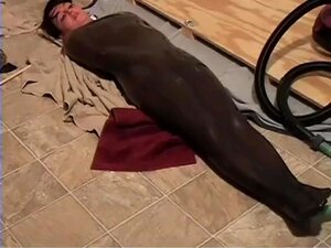Lateksowe Bondage Z Jajami