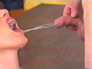 Piss: Klassieke Pis In Haar Mond