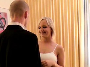 Älterer Mann Hat Deutsche Süße Erwischt Und Will Ficken