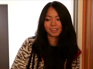 Tajska Studentka Urocza Amatorski Seks Z BBC Po Imprezie Studenckiej