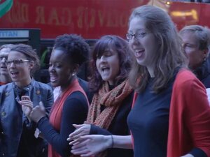 Alles Wat Je Nodig Hebt Is Hand - Pornhub Op Times Square New York