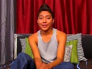 Gay Jessy Russel - Porno @ RueNu.com