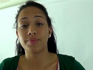 CHUDA MODELKA PIEPRZONA NA PRZESŁUCHANIU ZDJĘCIOWYM. Poszła Na Sesję Zdjęciową, Ale Zamiast Tego Została Przelecona Przez Fotografa