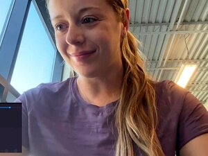 Nadia Foxx Lush! Naar De SPORTSCHOOL En Een DRIVE THRU Omg KWAM IK OP DE TRAPMEESTER!!