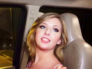 Kiimainen Jumissa Söpöläinen Kelly Greene Pelastuu Ja Fucke