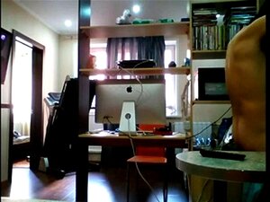 Guy Fucks Cougar On Cam.