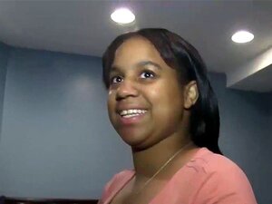 Daisy Red Wird Von Hiary Pakistani Ghetto Freaks Gefickt. Daisy Red Wird Vom Hiary PakISTani Ghetto Freaks Habibshow Gefickt