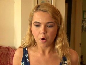 Teściowa Z Dużymi Cyckami Analnie Rżnięta Przez Faceta. Szwagierka Z Dużymi Cyckami Dostaje Analne Bzykanie Od Faceta W Zakazanym Duecie