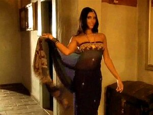 Exciting Erotic Dance Moves