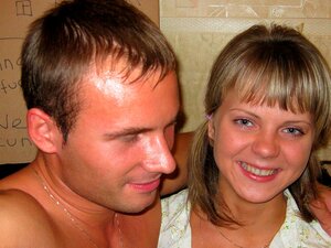 Prekrasna Slatkica S Malim Sisama Faith Voli Intenzivno Jebanje U Krevetu