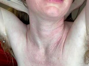 Flexible Dirty Stinky White Milf Pussy And Sweaty Hairy Pits - Bunnieandthedude