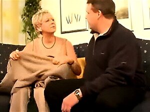 Europese Oma Wil Een Lul Om Te Neuken
