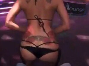 Tattooed Stripper Giving Me A Lap Dance