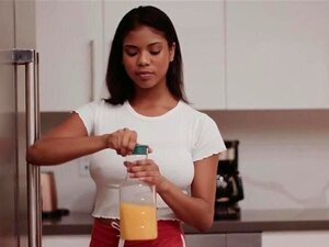 Ebony Perverted Dyke Seduces Hairy Bigtitted MILF Lesbian