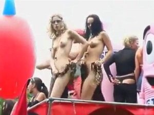 300px x 225px - Phyllis Davis Nude porn videos at Xecce.com