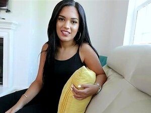 Latina-Stiefschwester Wird Mit Sperma Gefüllt